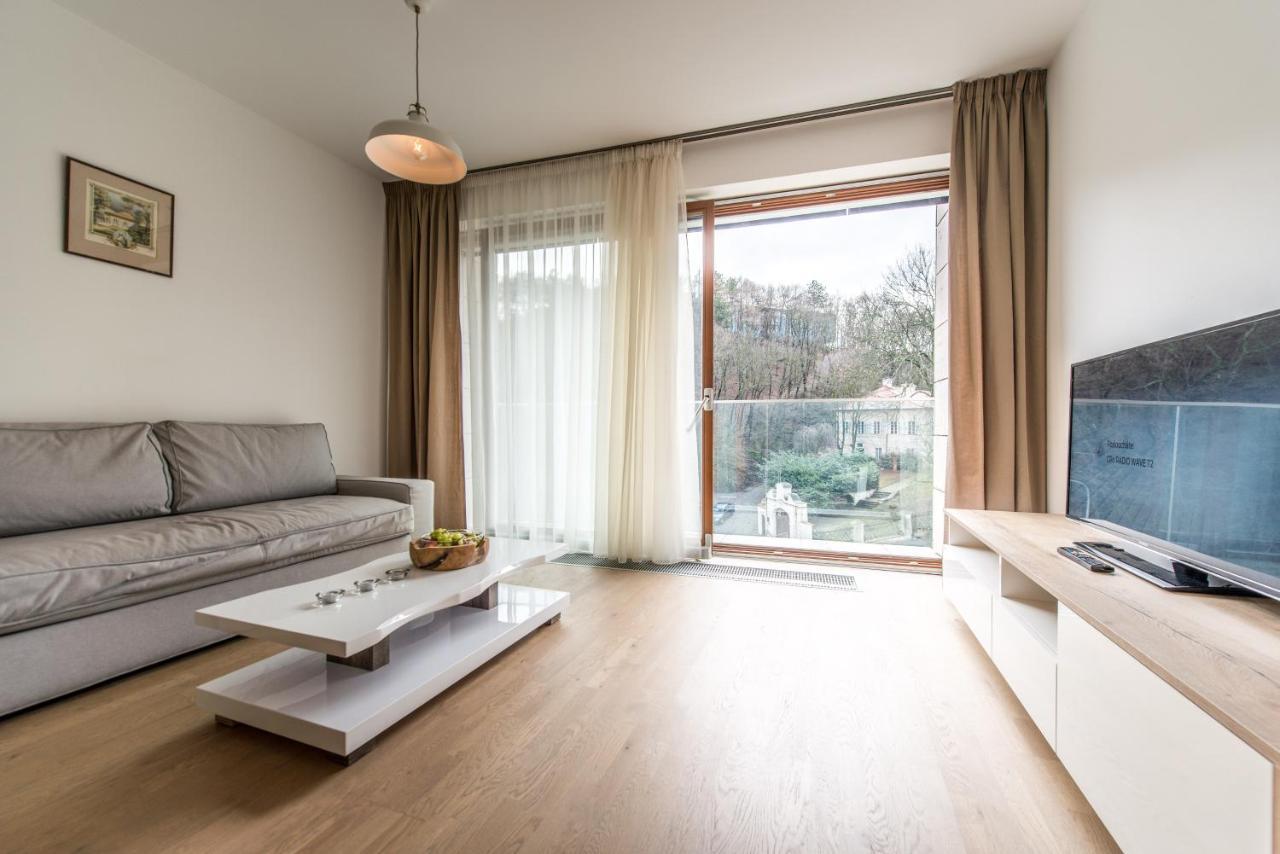 Mozart Central Apartments With Garage Прага Экстерьер фото